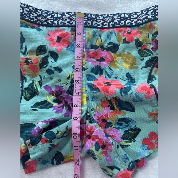 Anthropologie Cartonnier SkyFlower Patterned Fabric Short  in Size 8 - Picture 9 of 14